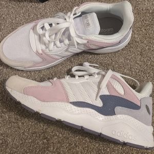 Adidas chaos sneakers